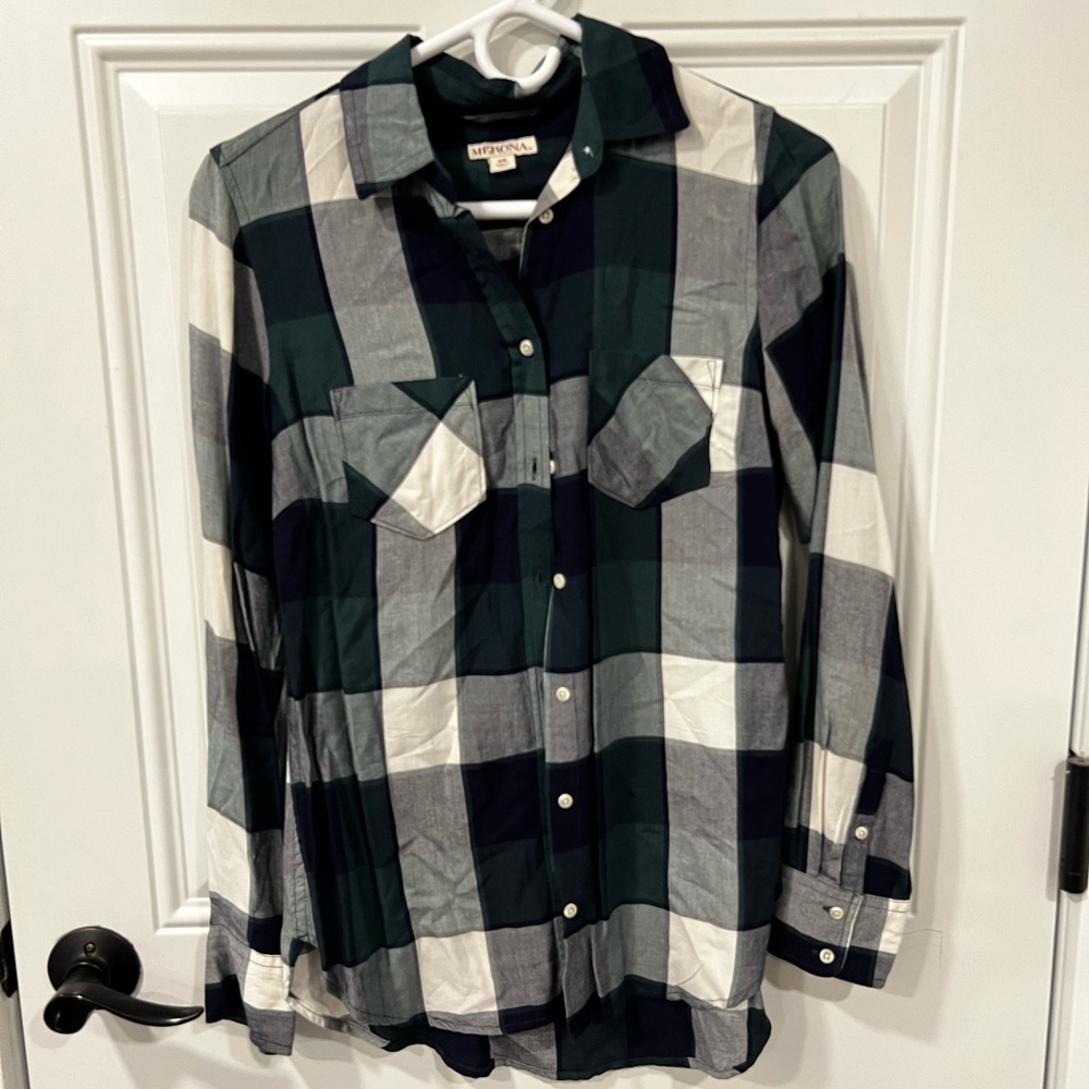 Button down plaid women’s shirt from target